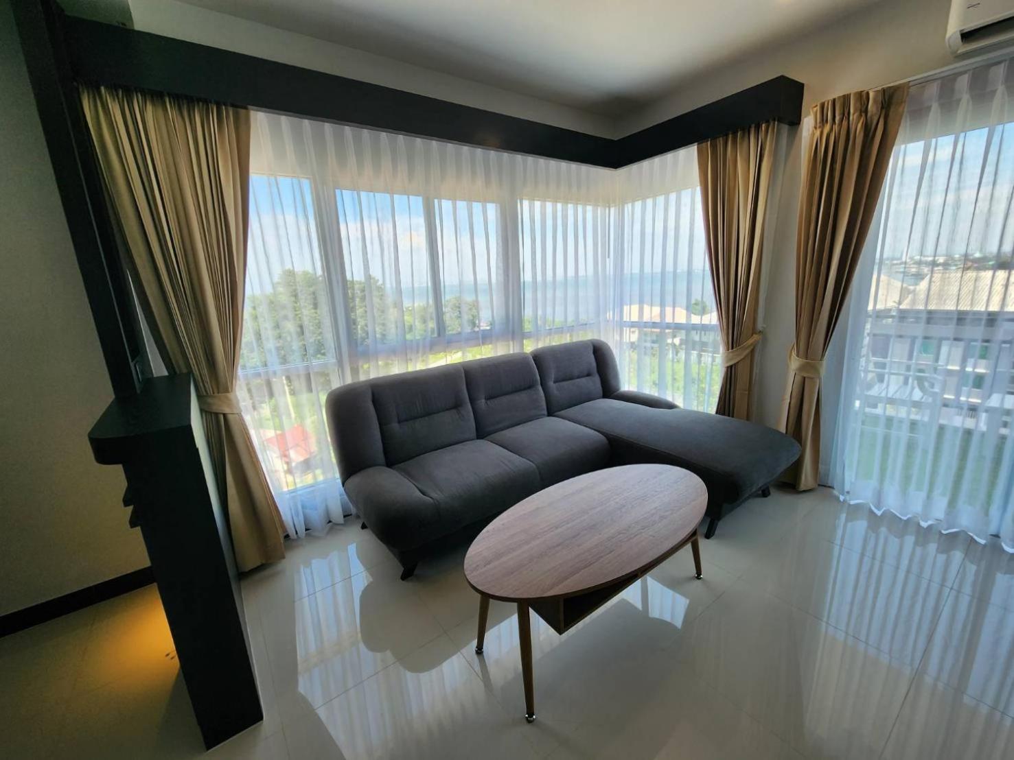Lhc Hotel And Resort Pattaya Εξωτερικό φωτογραφία