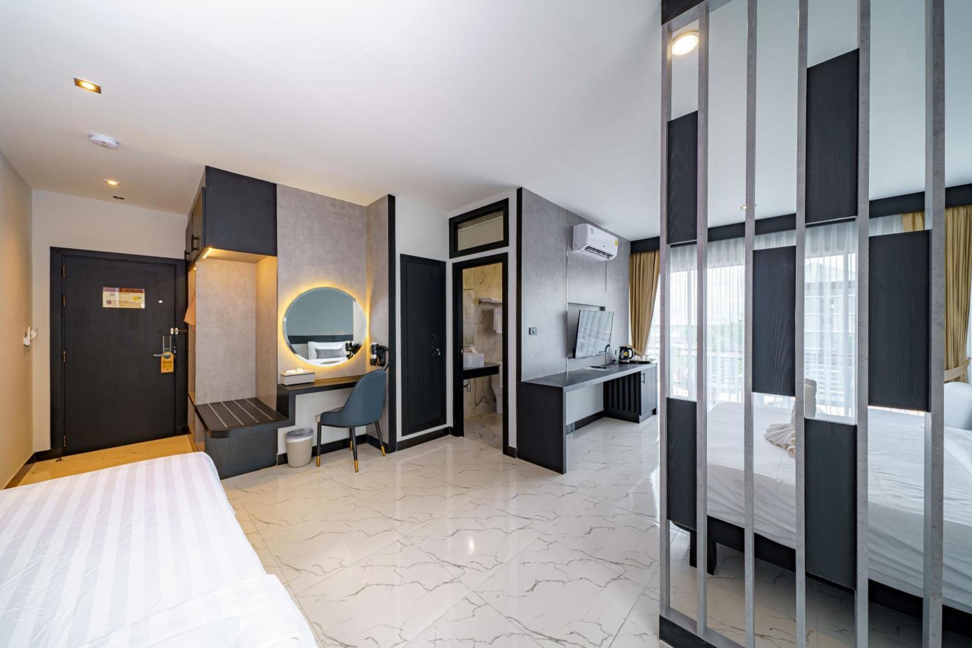 Lhc Hotel And Resort Pattaya Εξωτερικό φωτογραφία