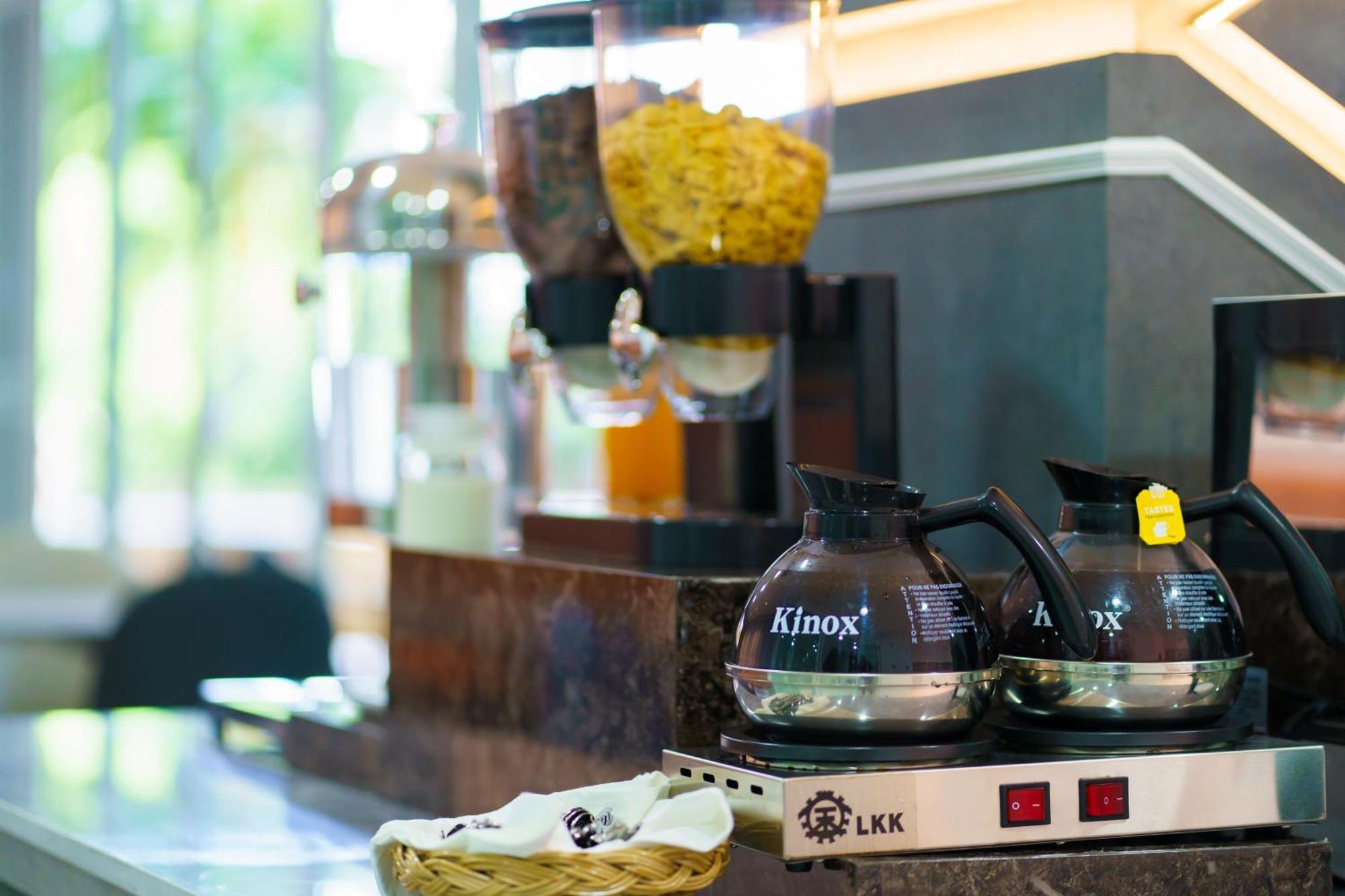 Lhc Hotel And Resort Pattaya Εξωτερικό φωτογραφία